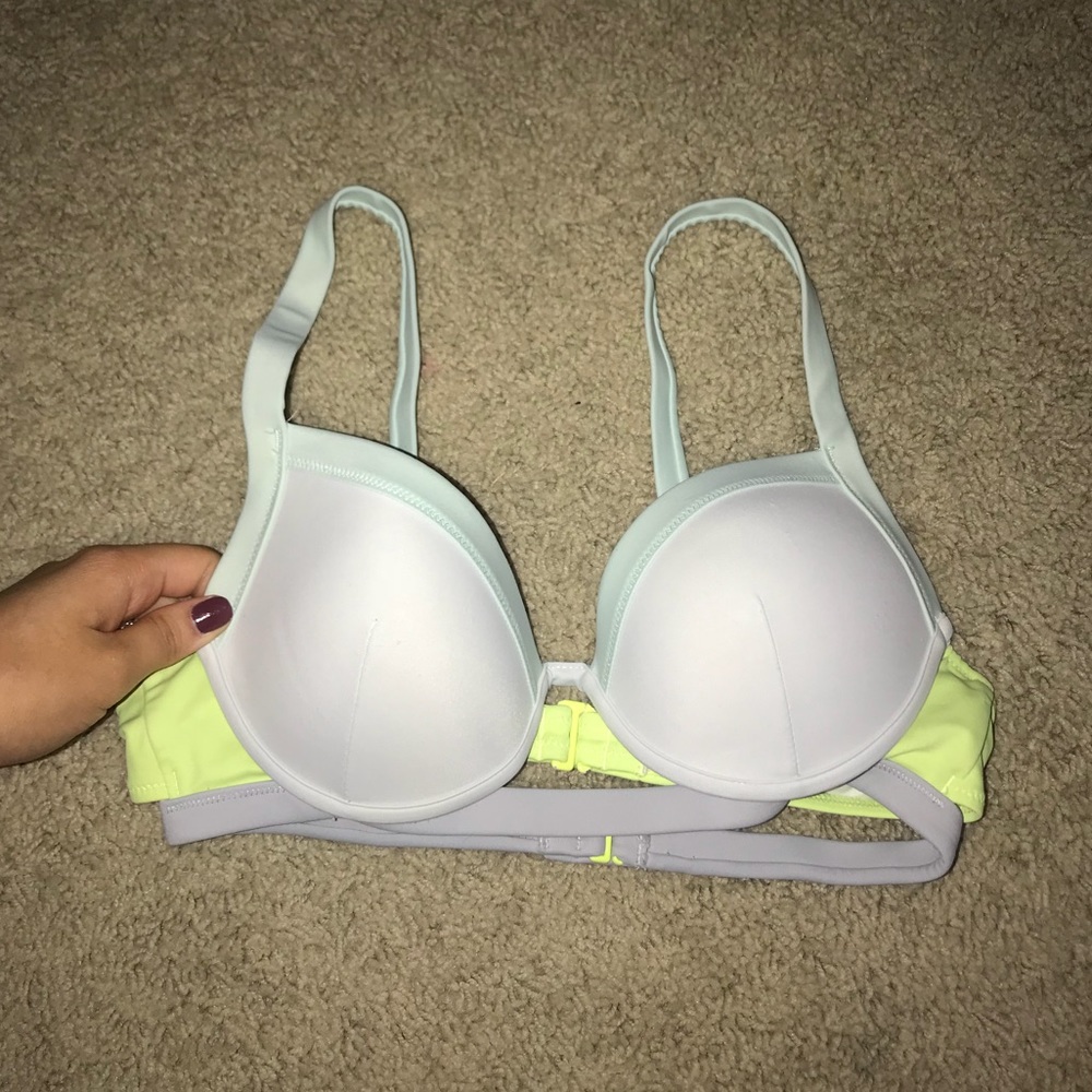Victoria’s Secret Swimsuit Top